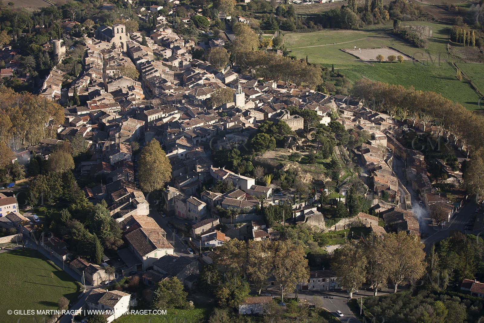 29 10 2012 - Cucuron (FRA,84) - Luberon  seen from above