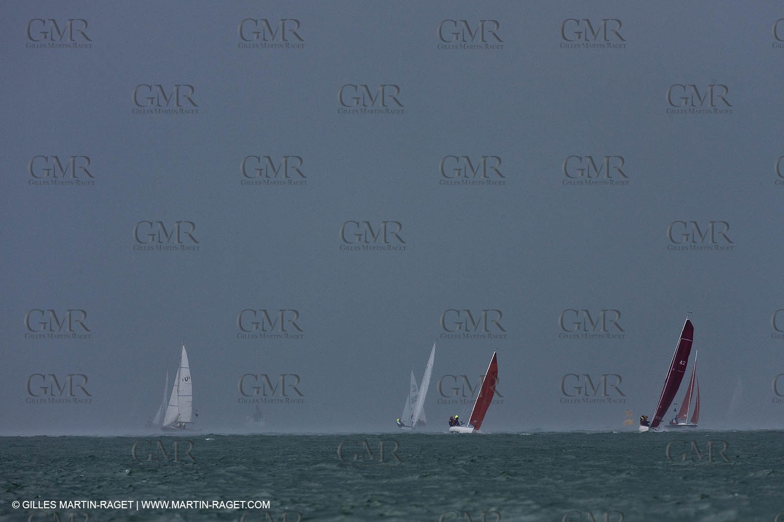 04 08 2010 - Cowes (UK, IOW) - The 1851 Cup -  BMW ORACLE Racing - Day 2.