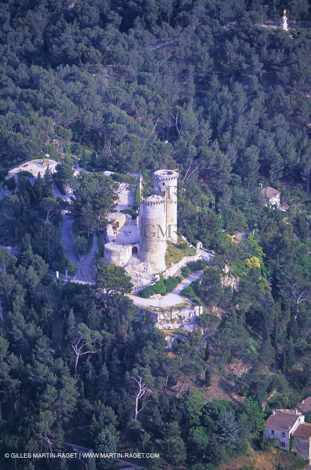 France, Provence, Villages des Alpilles, Aureille