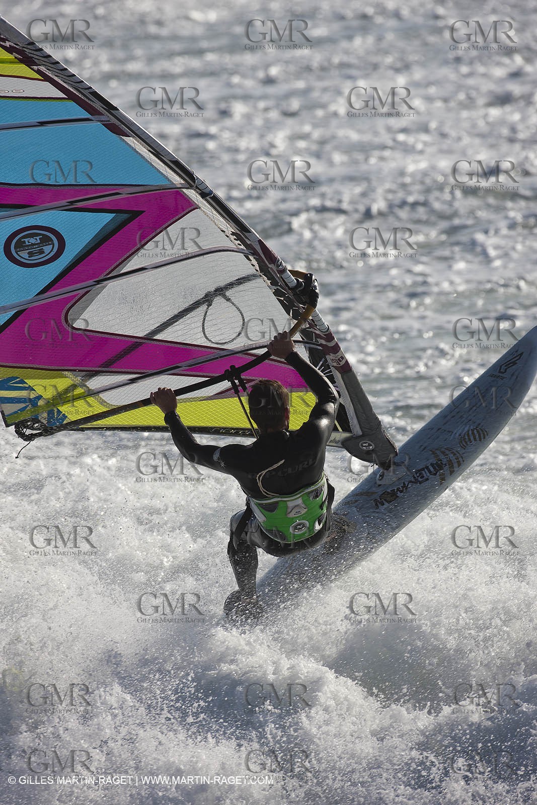 22 07 2011 - Cascais (POR) - 34th America's Cup - AC World Series - Cascais 2011 - Gincho, kite and windsurf spot near Cascais
