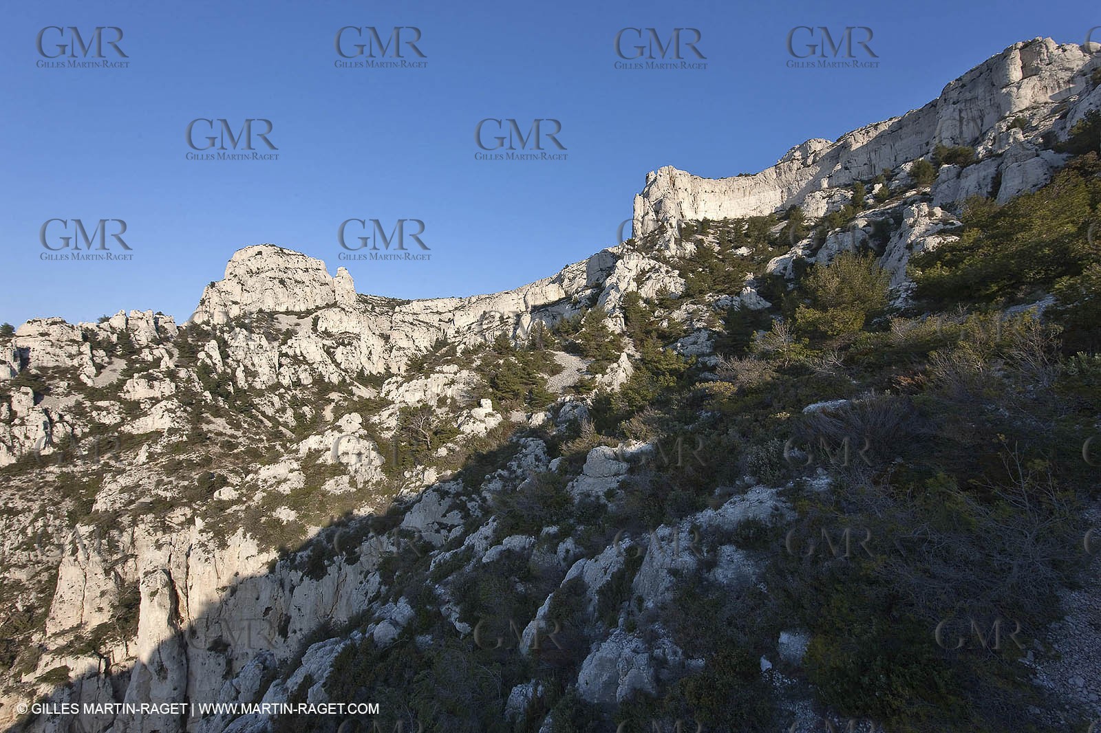 23 03 2009 - Marseille (FRA, 13) - Les Calanques - Walkyries circus
