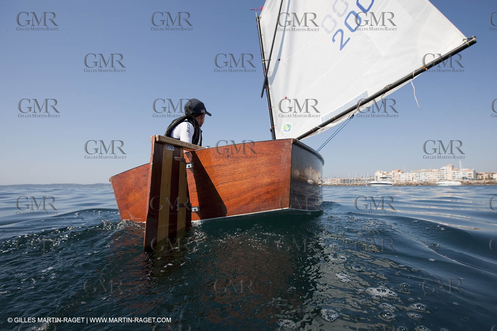 24 05 2010 - Hyères (FRA,83) - wooden optimist