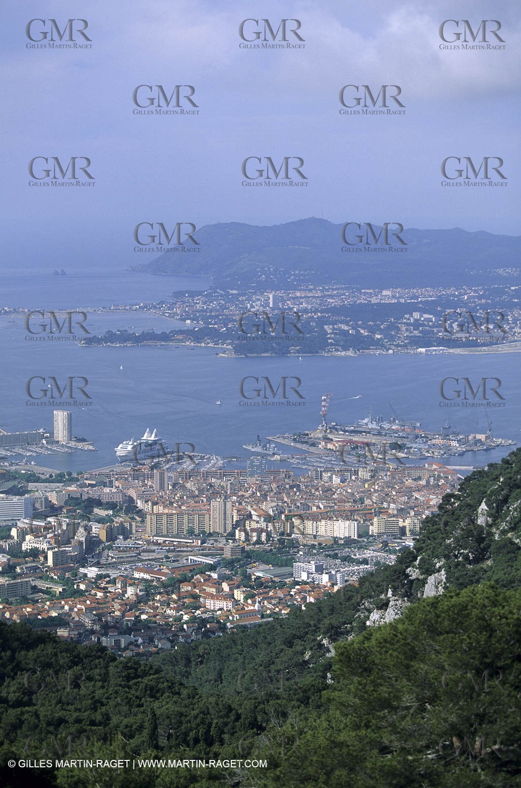 Toulon.