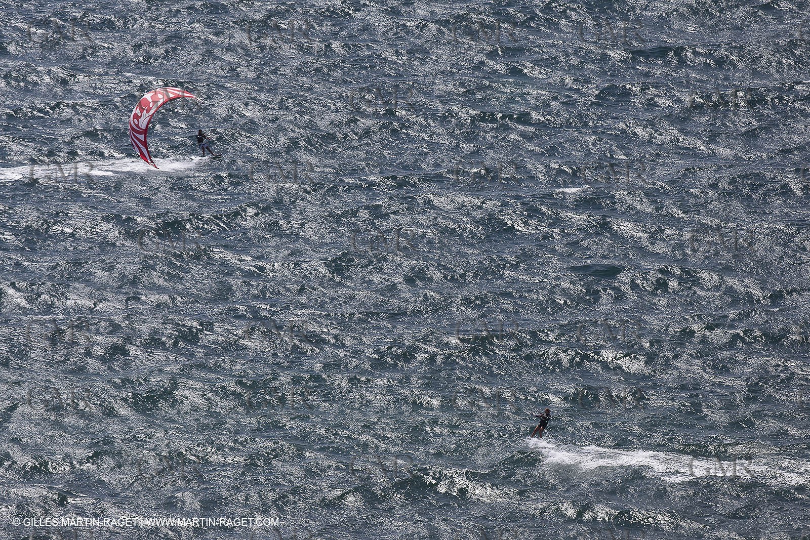 Kite Surf at Almanarre spot near Hyères (FRA,83) - 29 07 2014