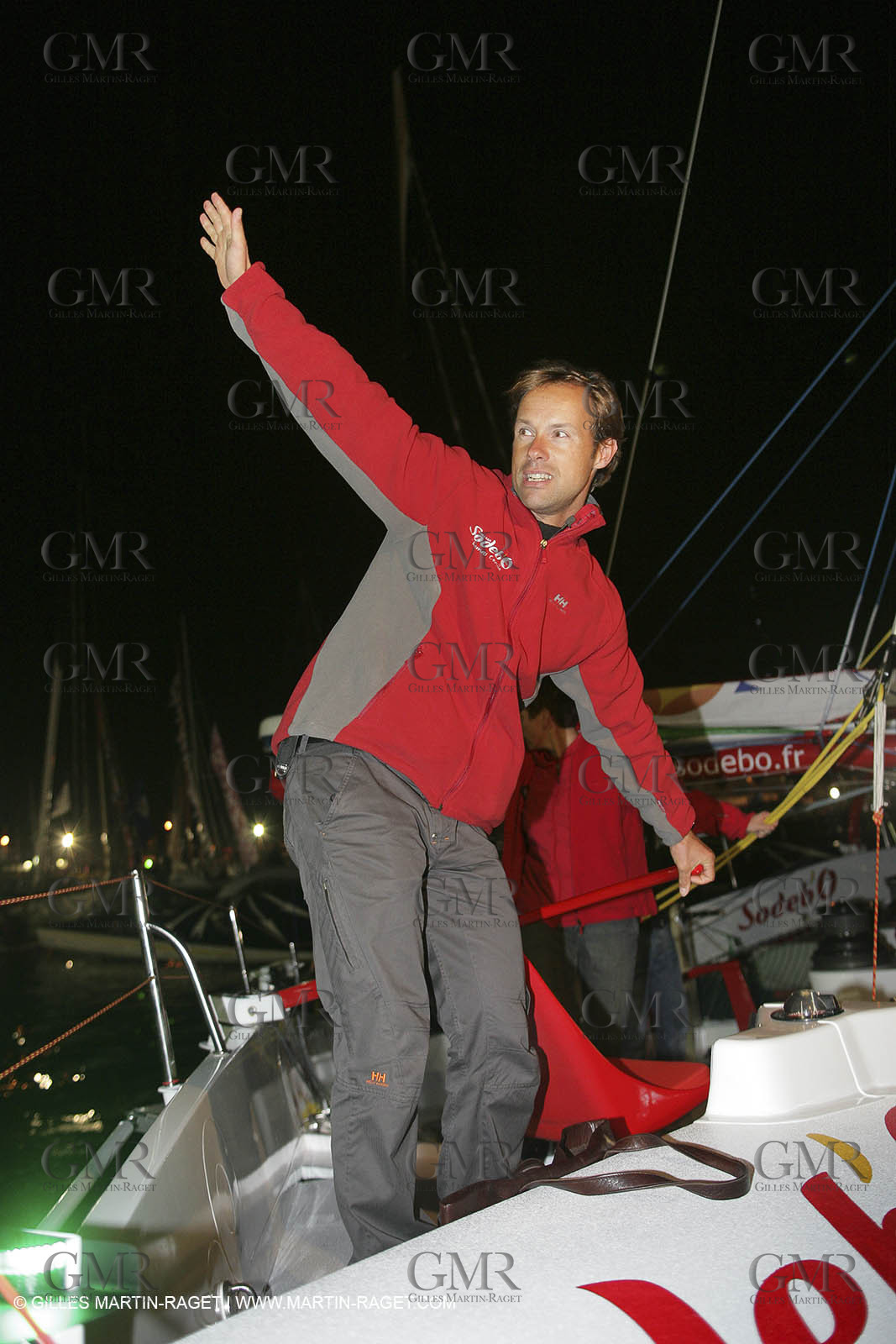 27 10 2006 - Saint Malo (FRA) - Route du Rhum 2006 - Thomas Coville - Sodeb'O - Lock passage