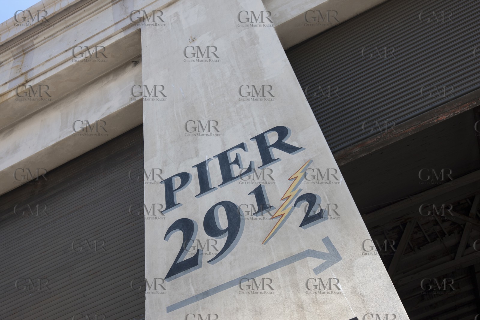 07 06 2011 - San Francisco (USA,CA) - 34th America's Cup - The Piers in their state of origin - Pier 27-29