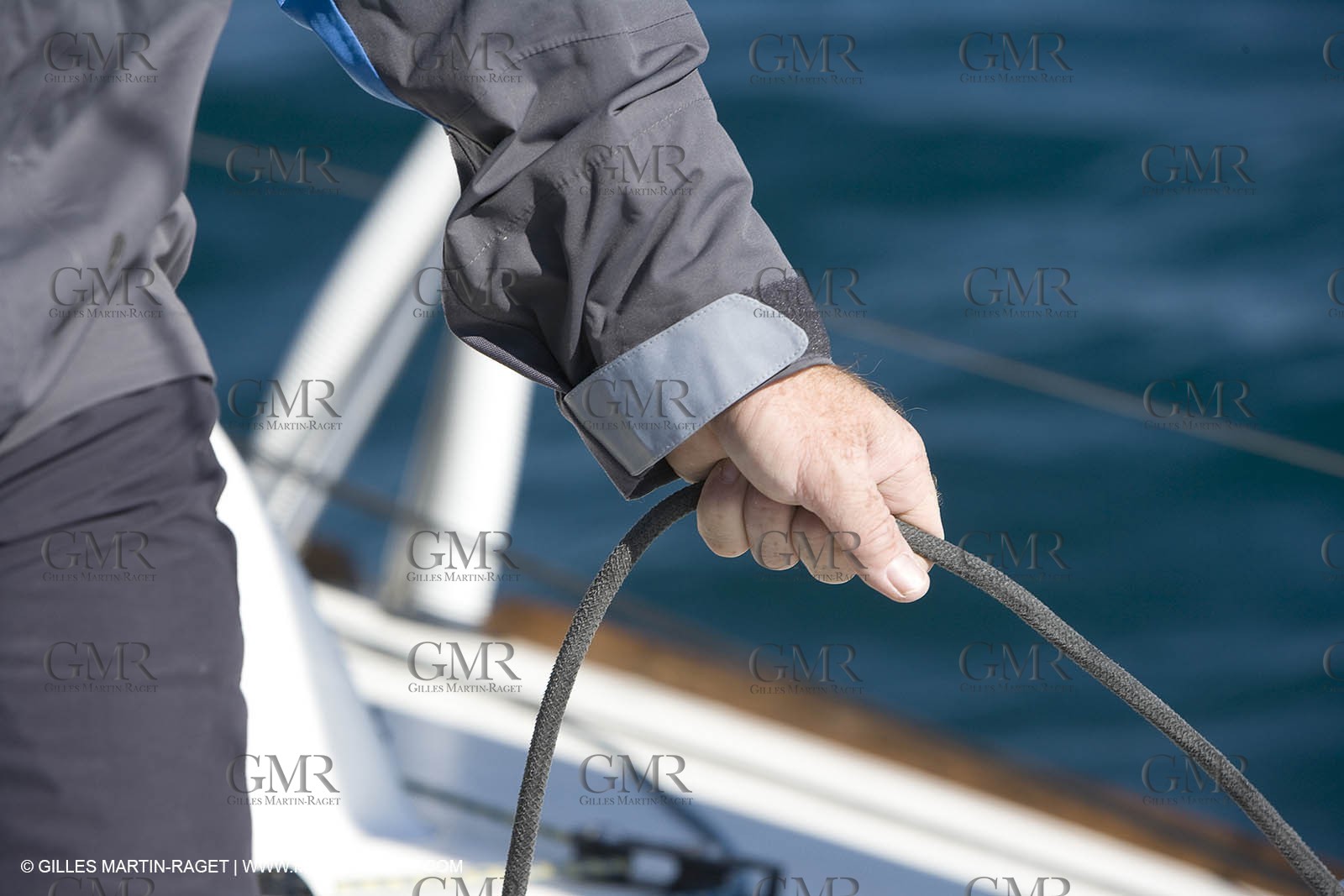 28 09 2007 - Marseille (FRA, 13) - Aigle Marine weather clothing showed in action by salors Marc Emig et Luce Molinier