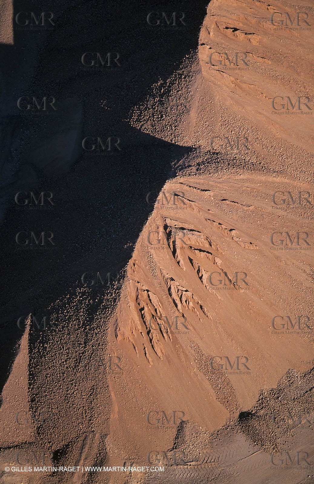 Fos harbour, mineral terminal