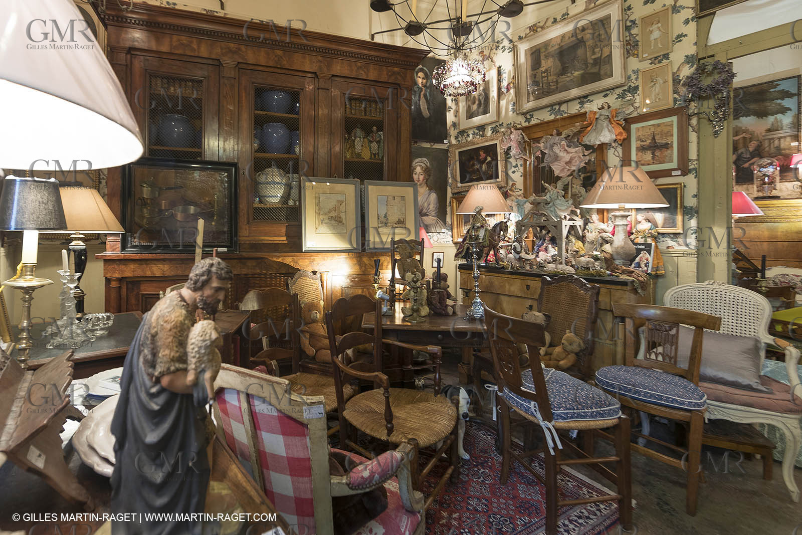 27 01 2018; L'isle sur Sorgue (FRA; 84); Les antiquaires; Crèche et santons de Jean-Jacques Bourgeois