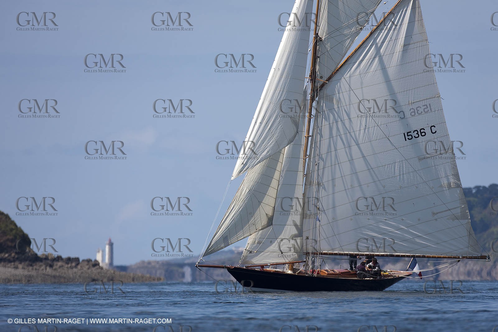 19 05 2010 - Brest (FRA,29) -  Pen Duick in the Brest straight
