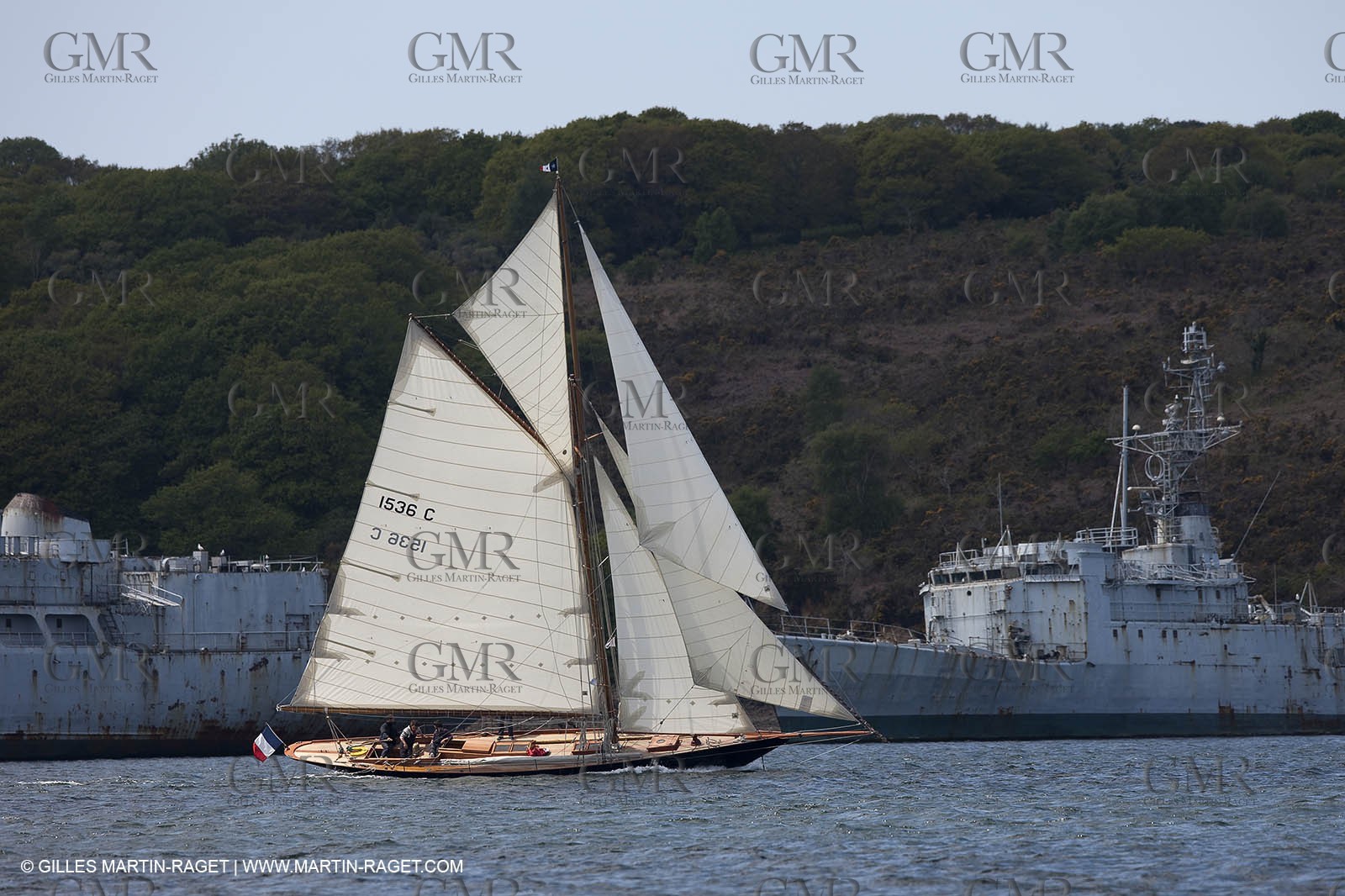 19 05 2010 -  Lanveoc Poulmic (FRA,29) - French Navy School Grand Prix - Pen Duick