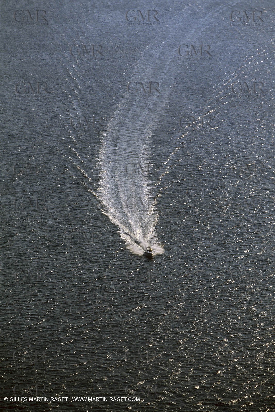 Motor boat running