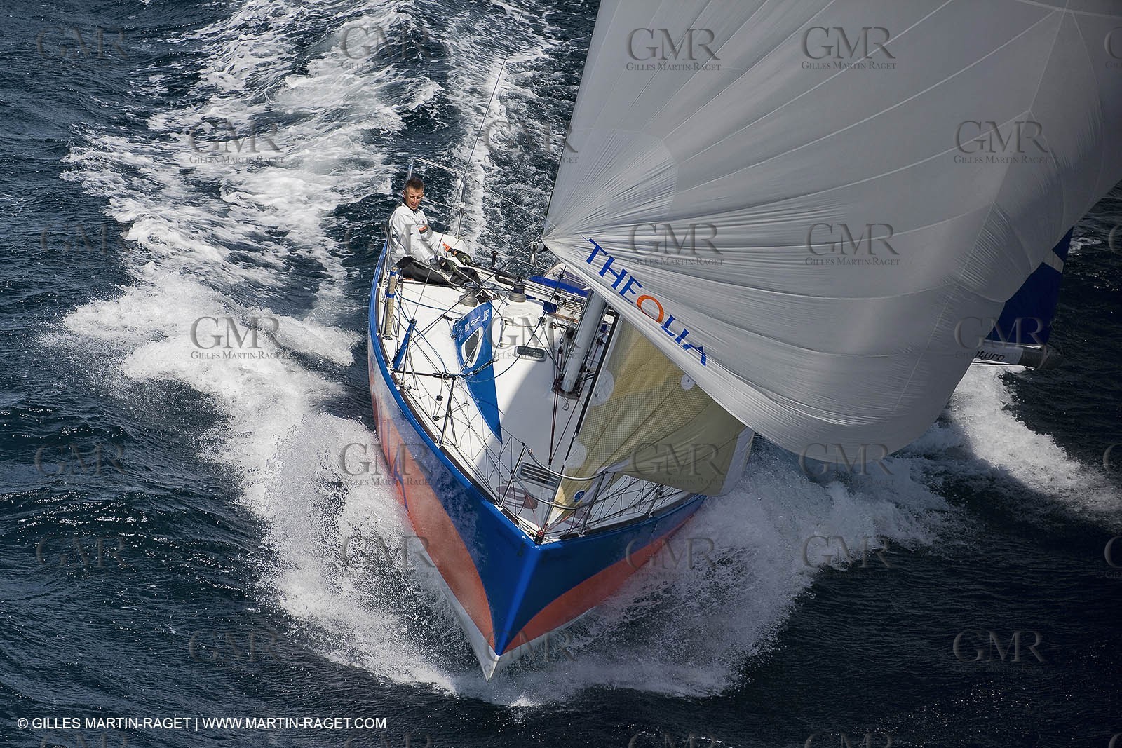 06-26-2007 - FIGARO II - THEOLIA - Skipper : Robert Nagy - Training off Marseille (south France) with strong wind conditions