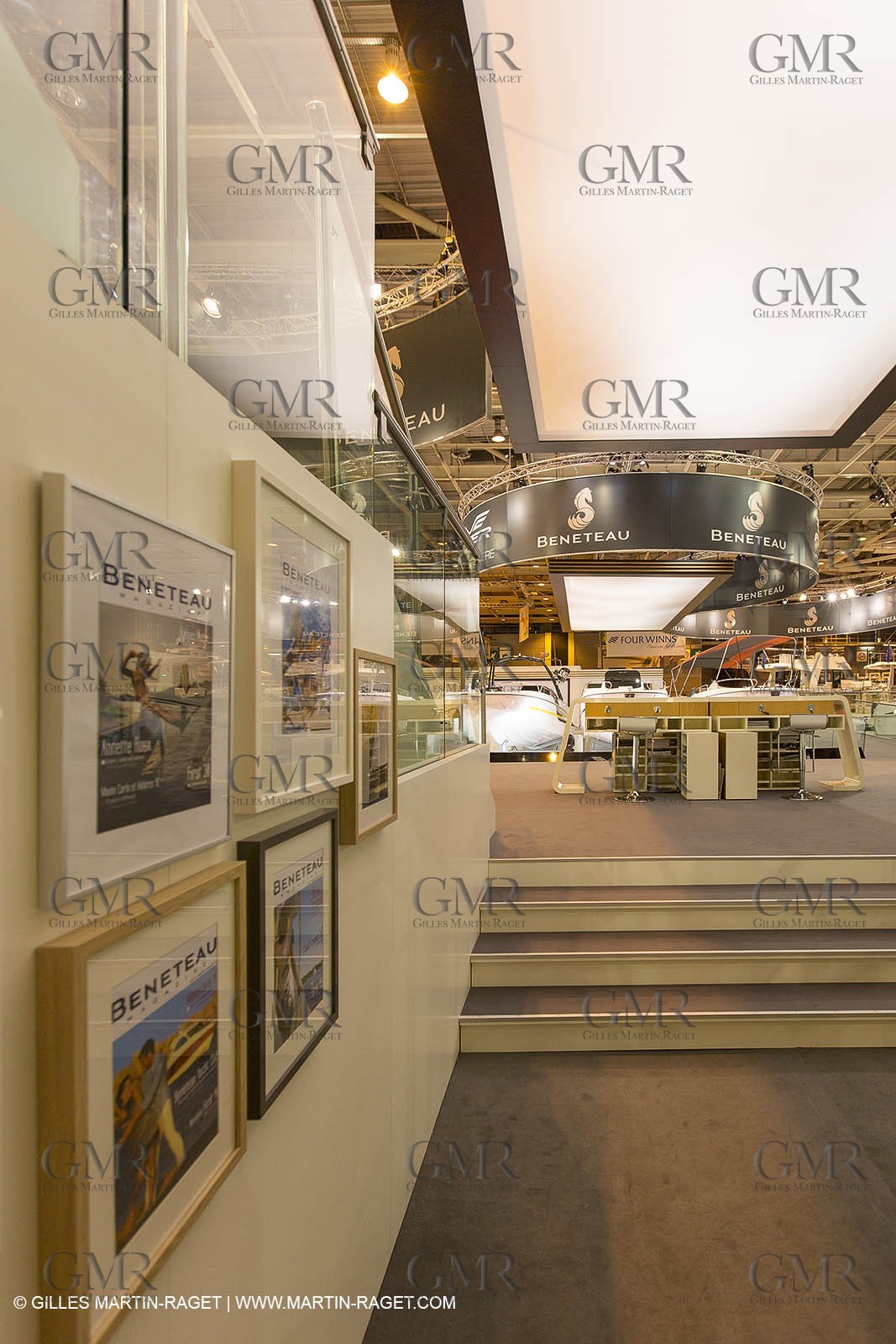 10 12 2013 - Paris (FRA,75) -Paris Boat Show - Beneteau booth