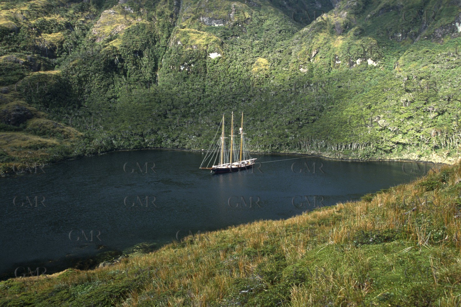 GMR_000166.jpg