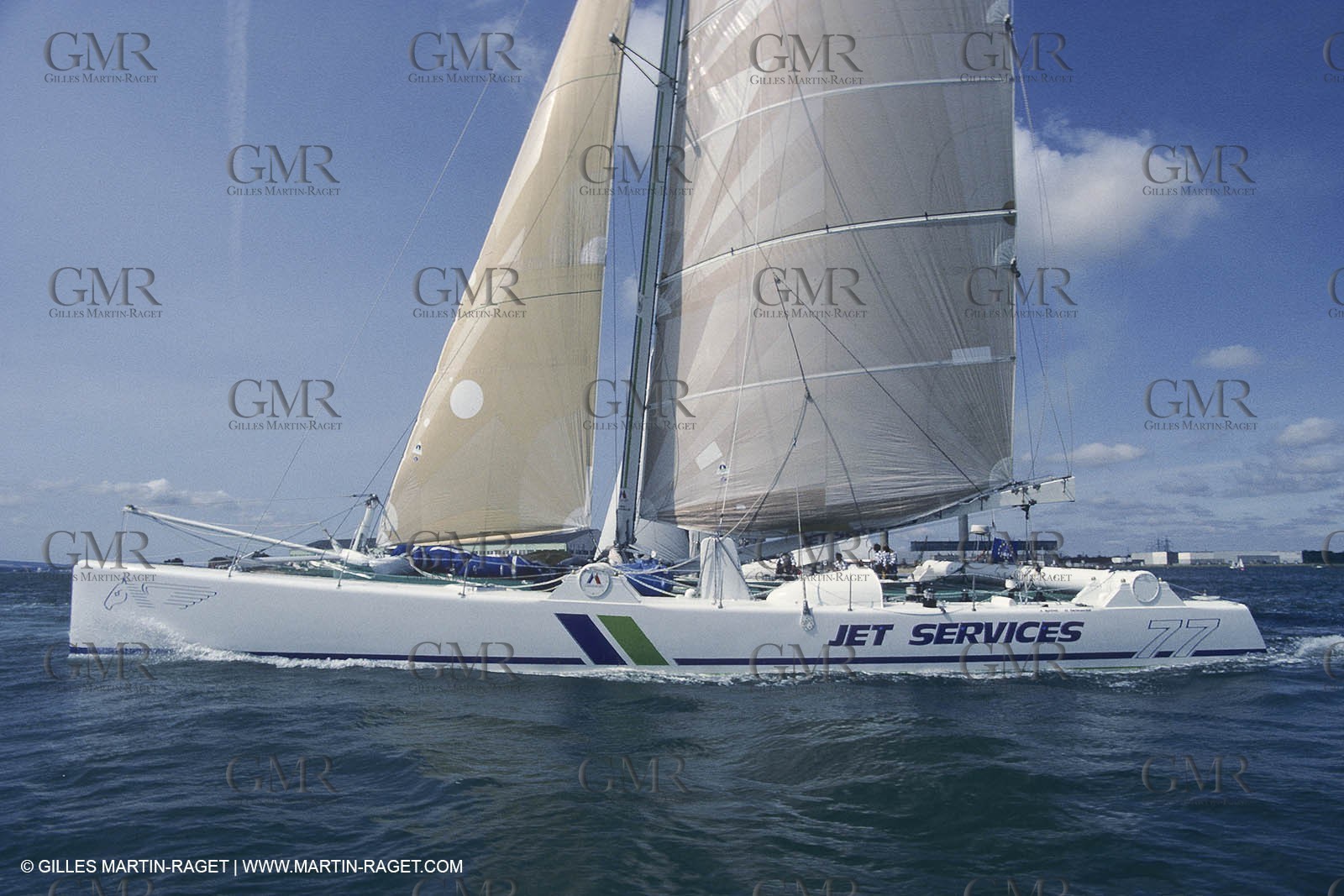 Sailng, Offshore racing, Maxi multiihulls, Jet services V