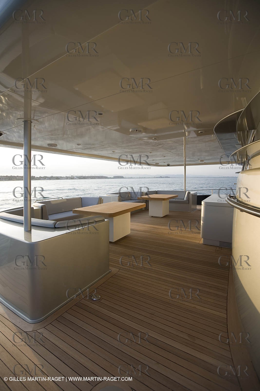 11 06 2007 - Valencia (Spain) - Super Yacht Catamaran Bradley, Gilles Vaton design built by H2X in la Ciotat (France)