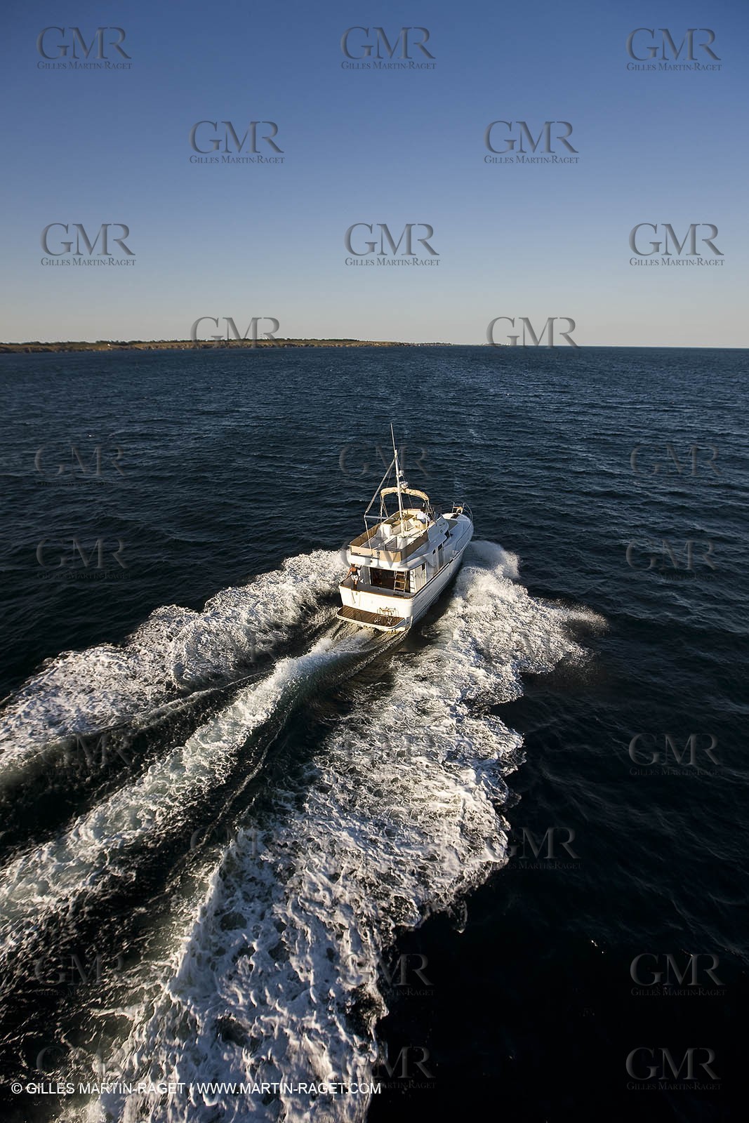 22 06 2009 - Ile d'Yeu (FRA,85) - Chantier Bénéteau - Trawler 34