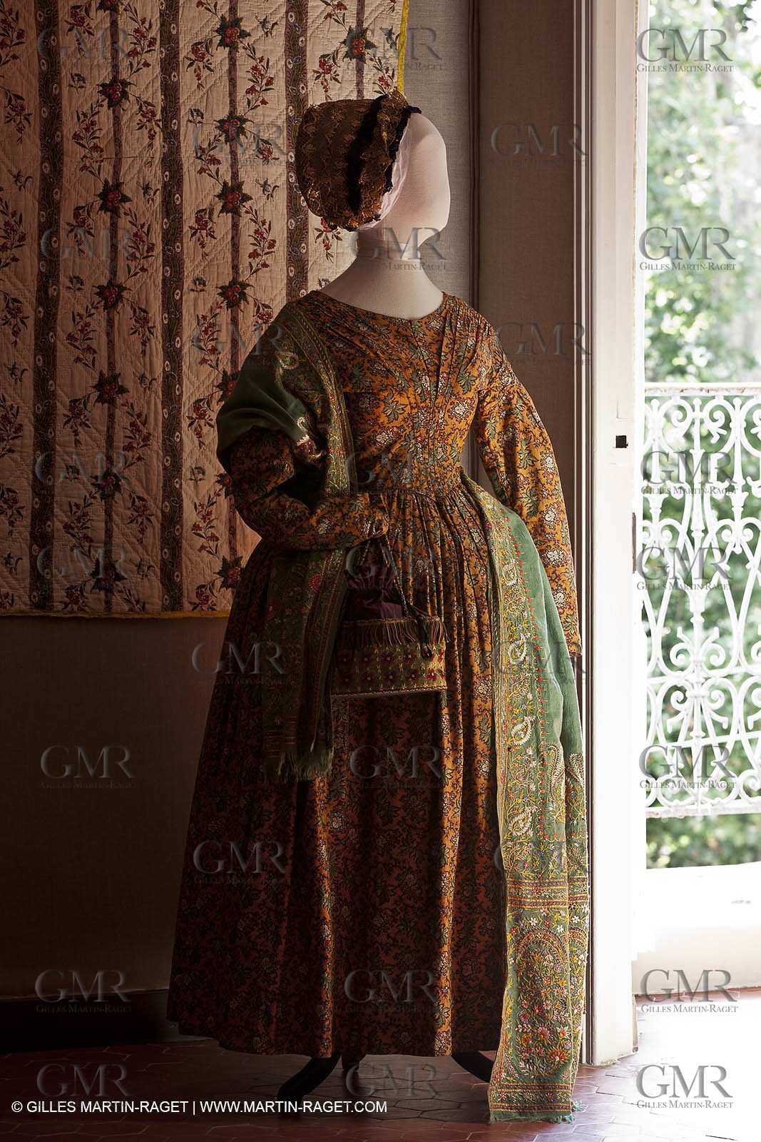 30 06 2011 - Toulon (FRA,83) - Villa Rosemaine - Indiennes sublimes exhibition