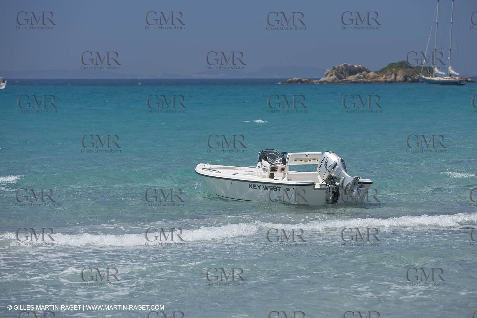 Motor boat mooring