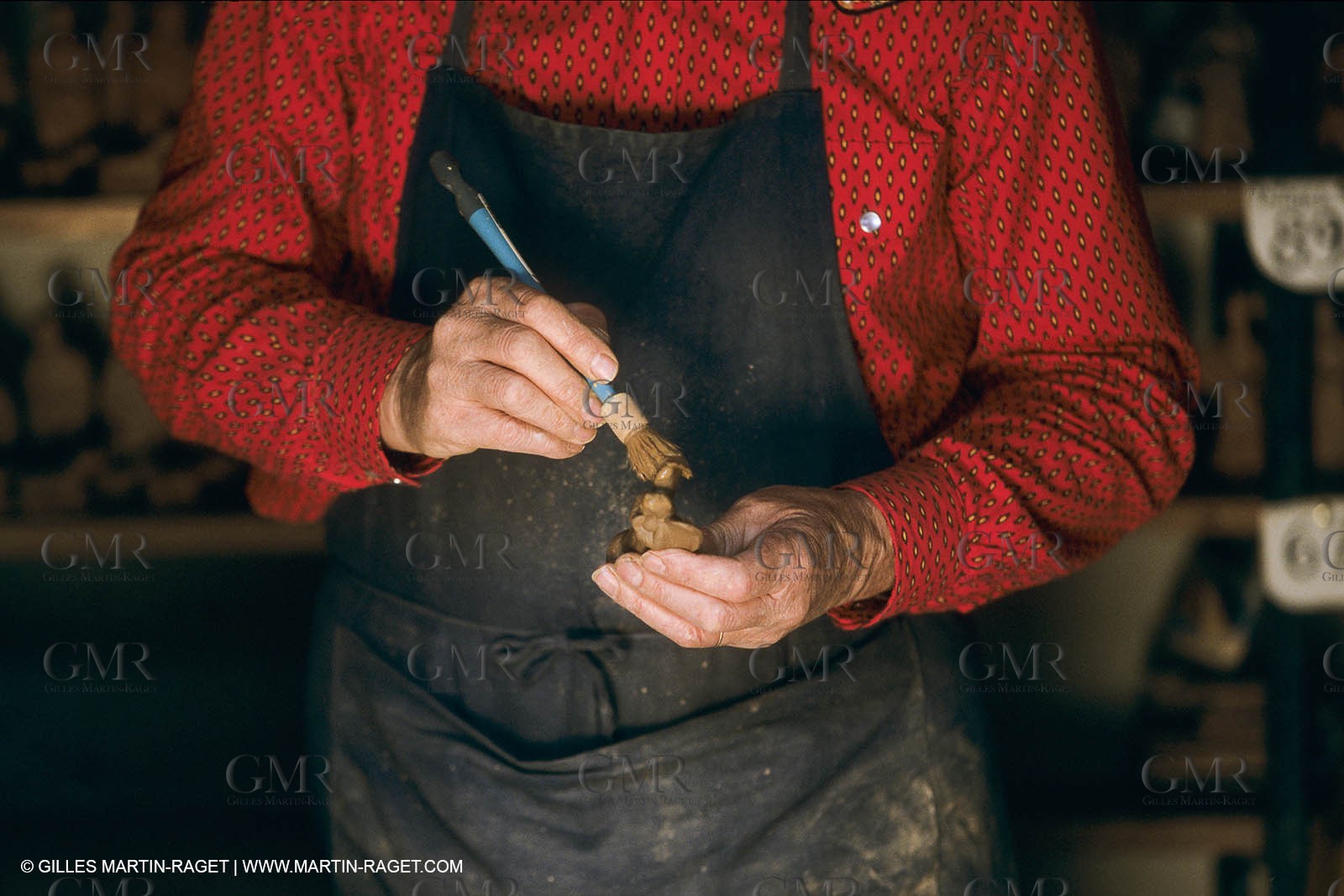Baux de Provence, Cribs making