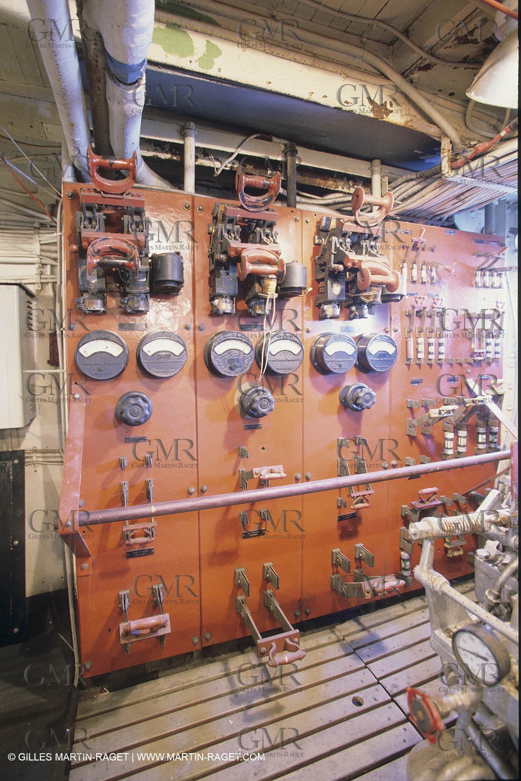 Classic Yachts, Classic Motor yachts, Delphine