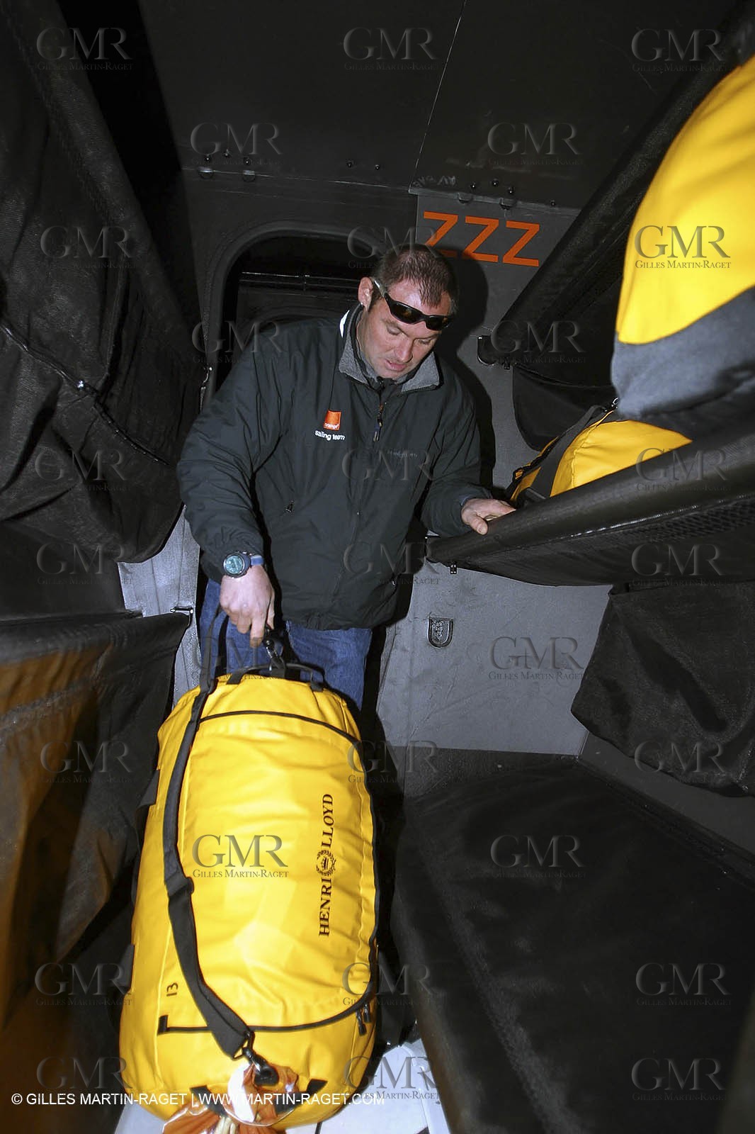 Orange II - 2004 Jules Verne Trophy - Lorient first start