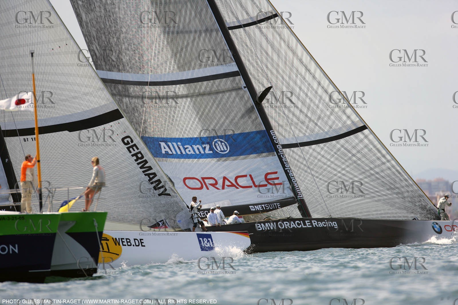 29 04 2007-Valencia (Spain)- 32nd America's Cup - Louis Vuitton Cup - RR2 - Day1 - BMW ORACLE Racing