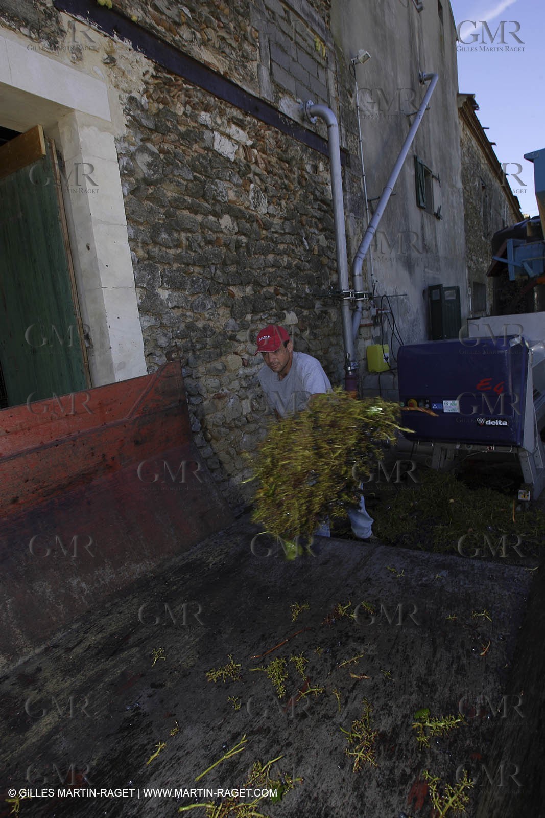 Harvest - D'or et de Gueule castle