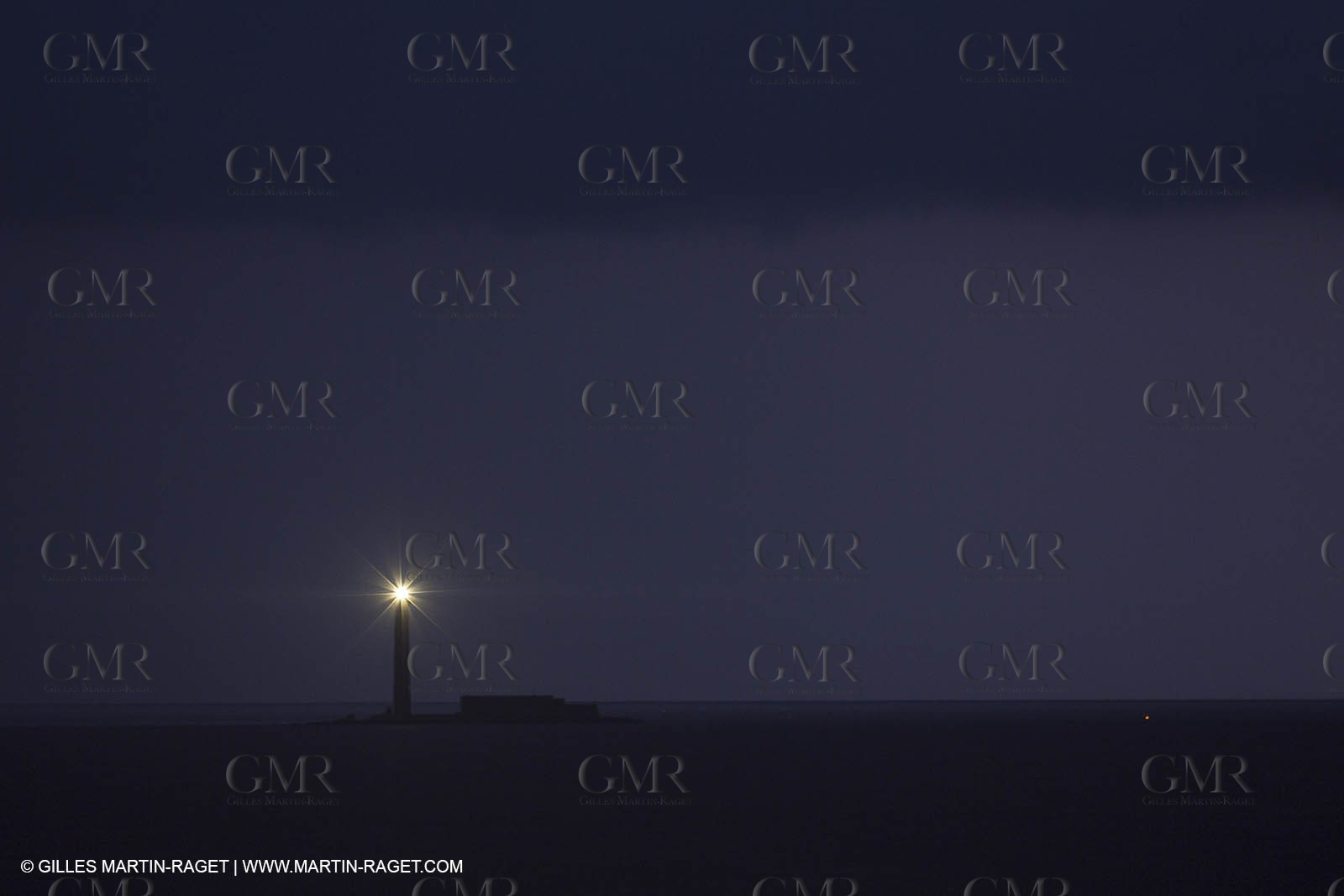 Thunderstorm over Planier island lighthouse - Marseille (FRA,13) - 18 06 2014