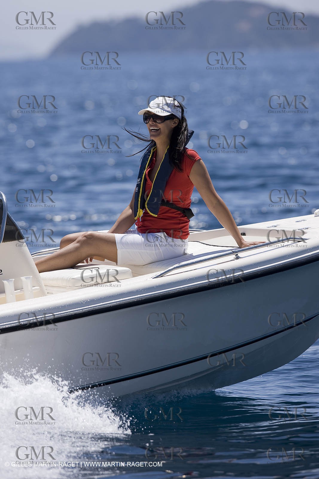 Motor boat running