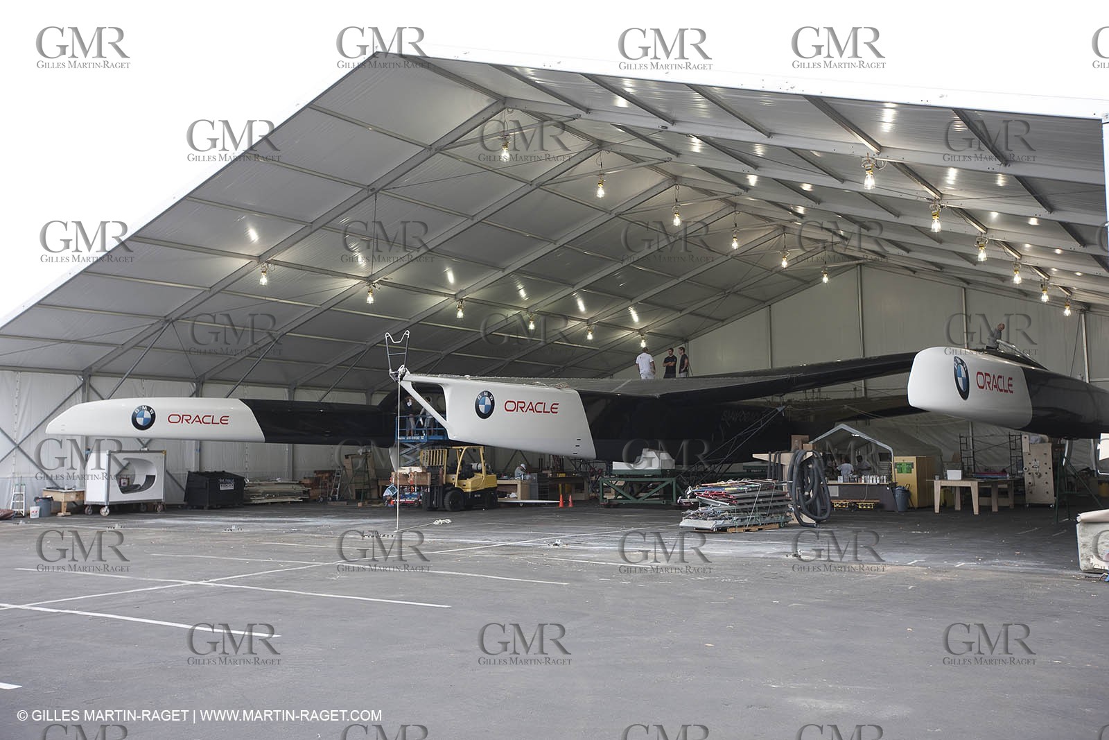 05 07 2009 - San Diego (USA,CA) -33rd America's Cup - BMW ORACLE Racing - Launching of the newly modified BOR 90 trimaran