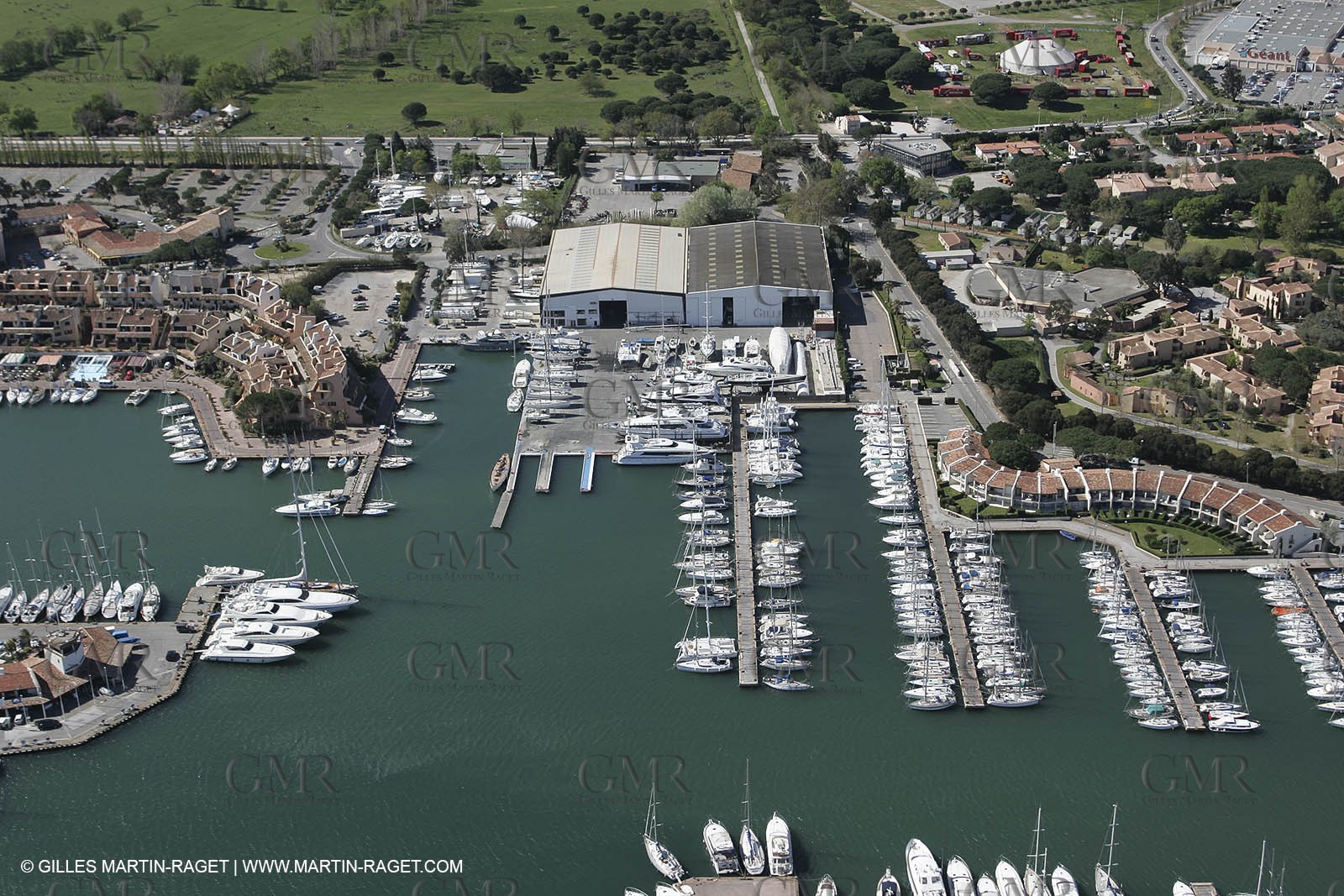 Cogolin - Installations Monaco Marine