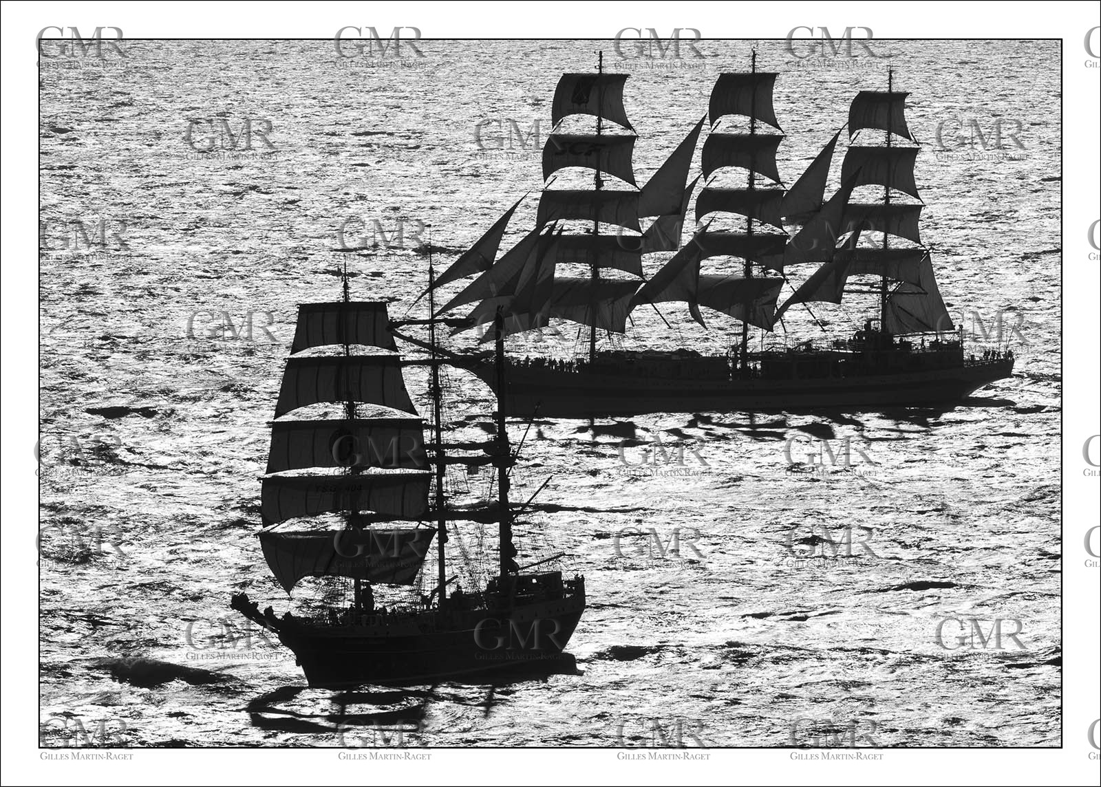 30 09 2013 - Toulon (FRA,83) - Toulon Voiles de Légende - Start towards La Spezia