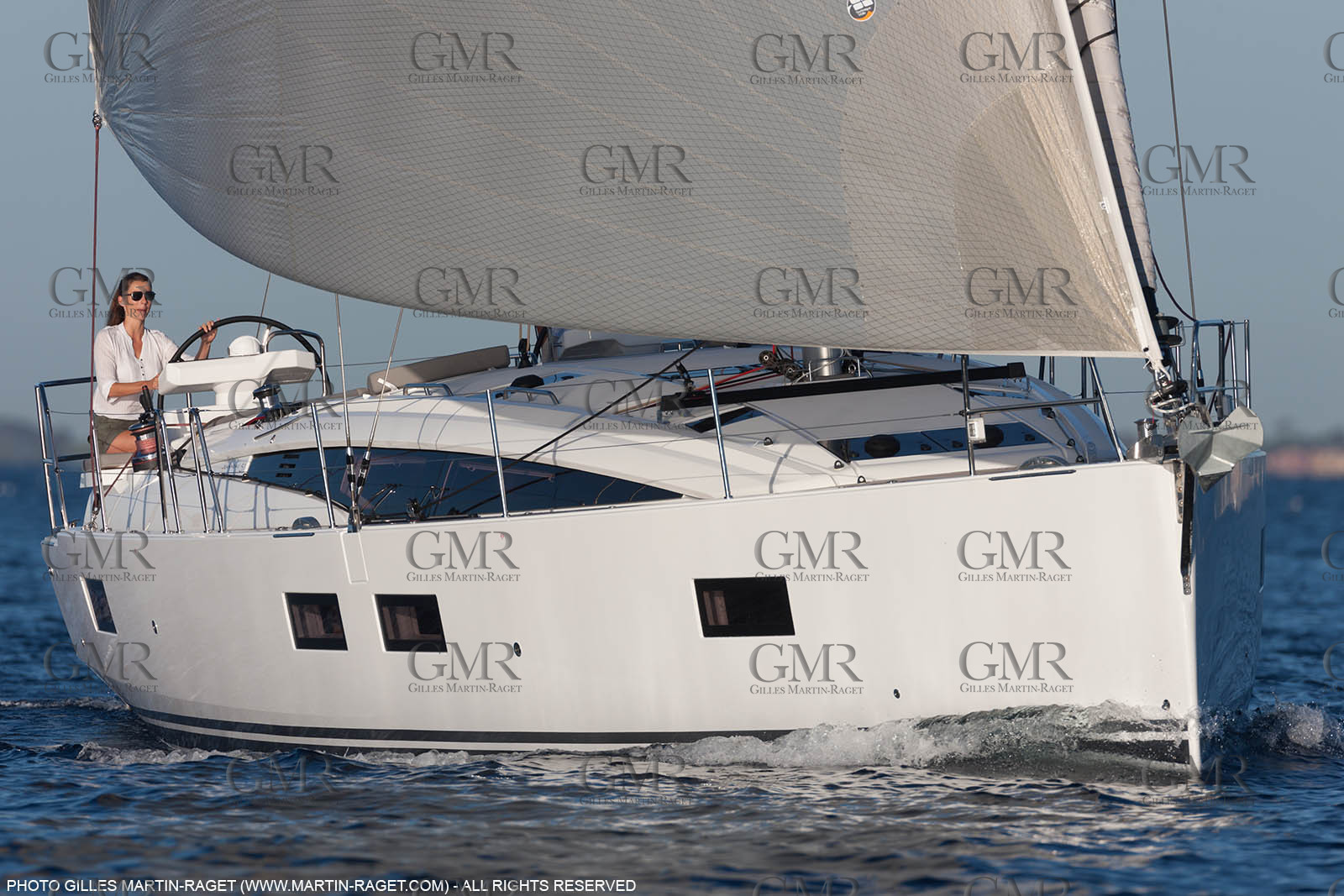 28 08 2016, Hyères (FRA,83), Chantier Jeanneau, Jeanneau Yacht 51