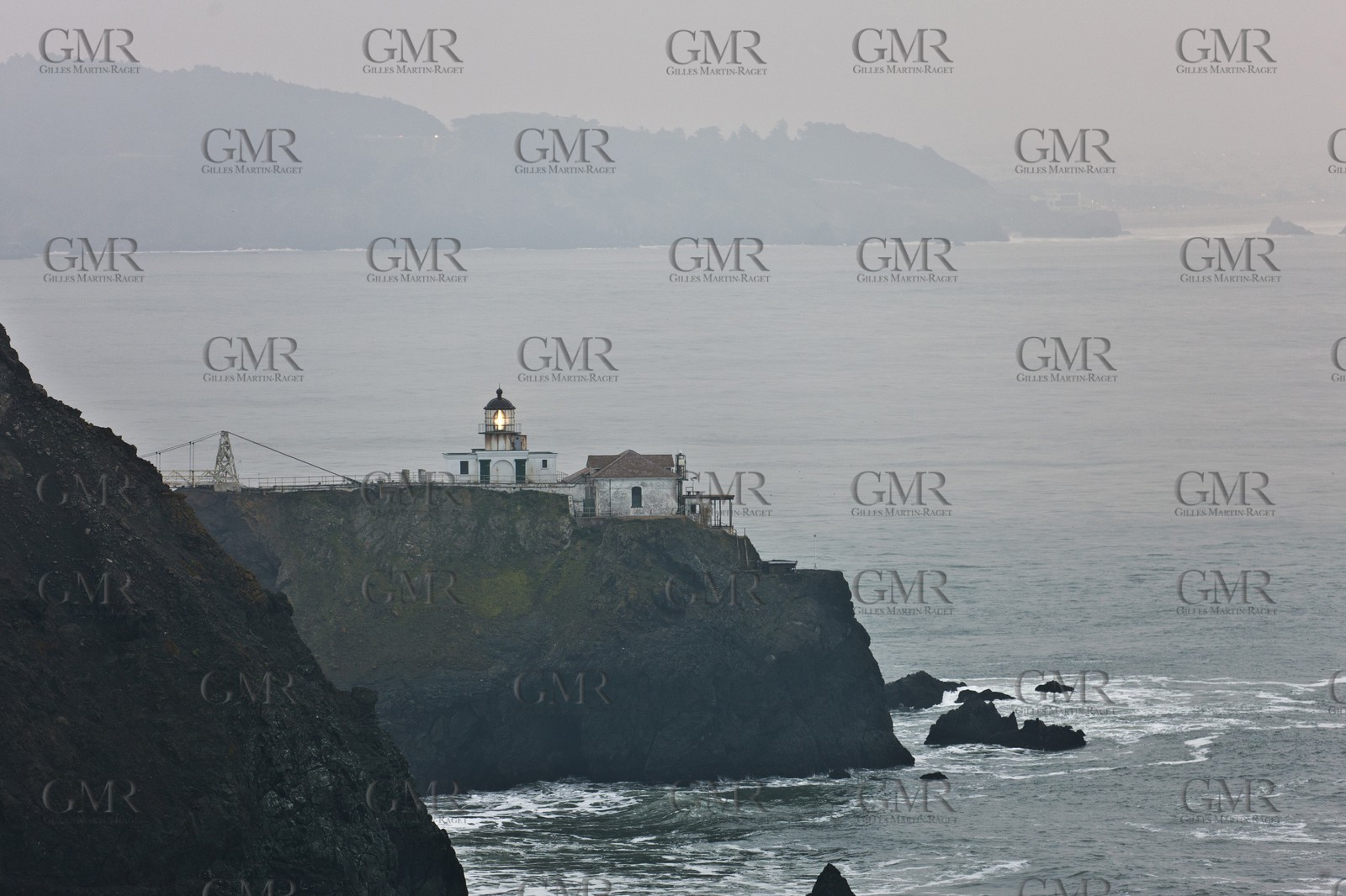 07 01 2011 - San Francisco (USA,CA) -  - Golden Gate National Recreation area - Point Bonita Liighthouse