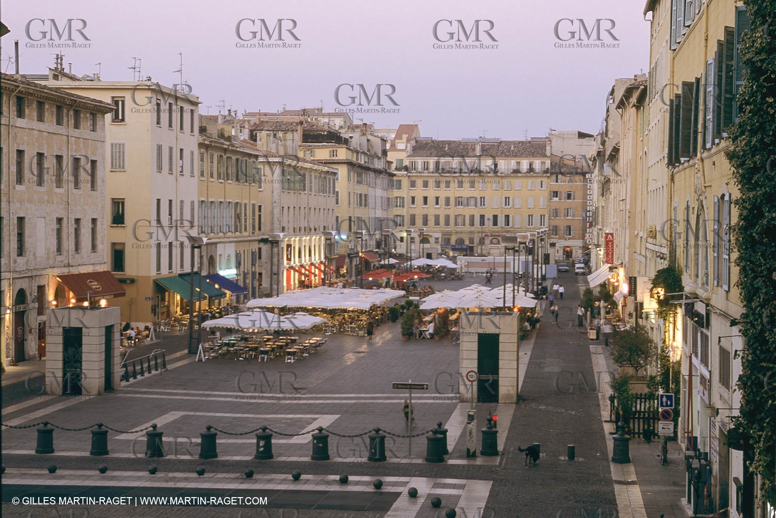 Marseille historical heritage (check keywords for more infos), Place aux Huiles
