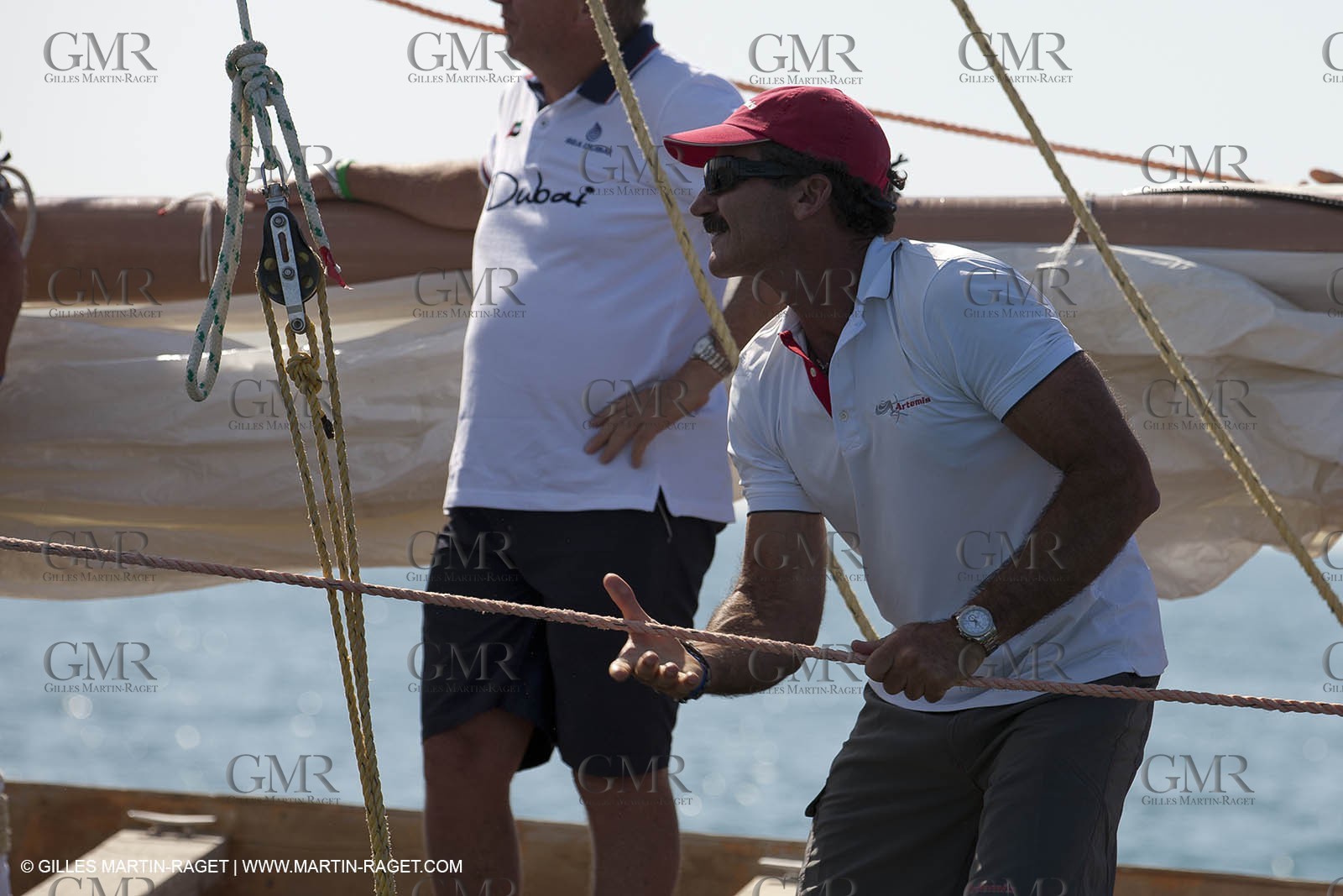 20 11 2010 - Dubai (UAE) - Dubai Louis Vuitton Trophy - Traditionnal dhow races for competing teams