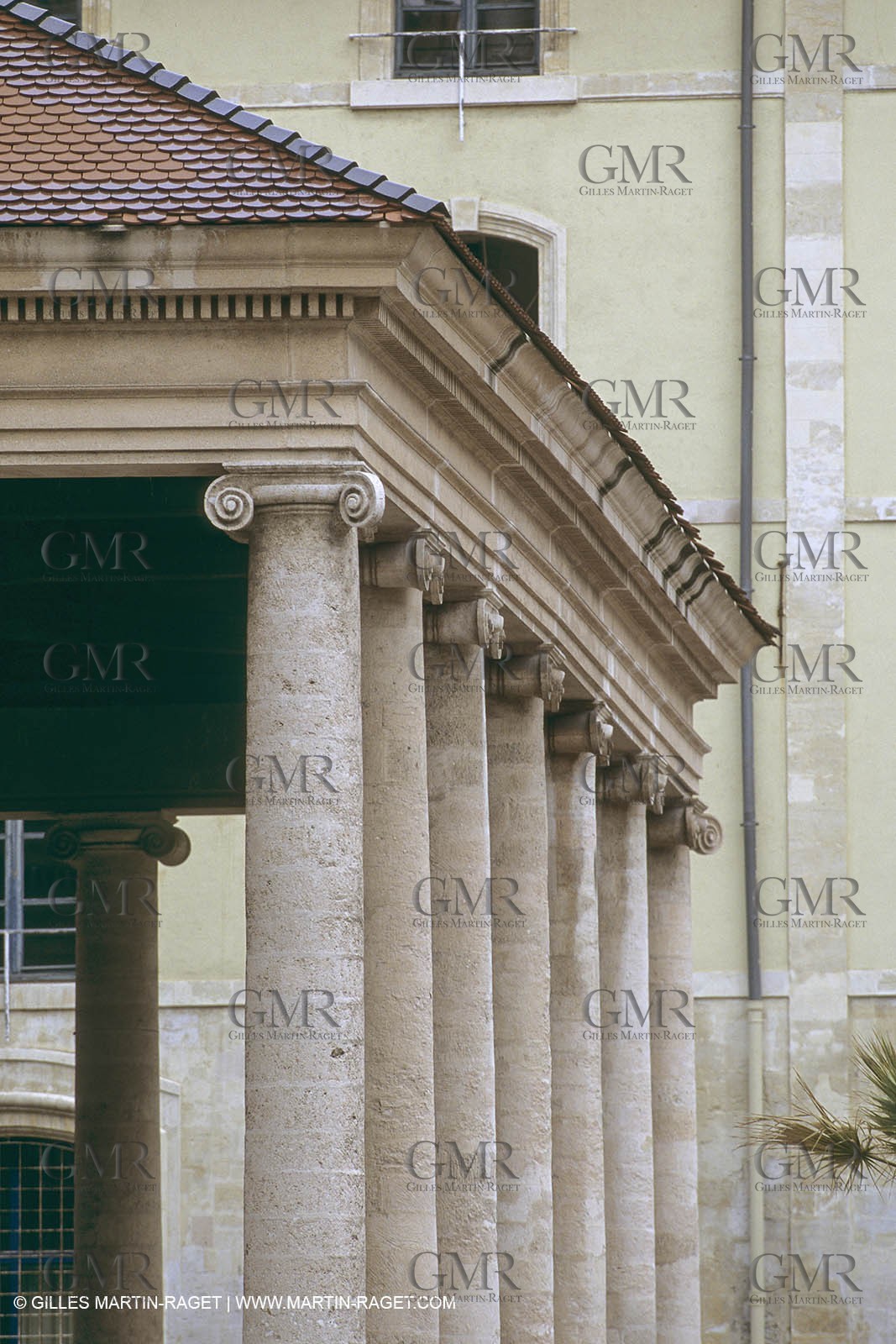 Marseille historical heritage (check keywords for more infos), Halle Puget