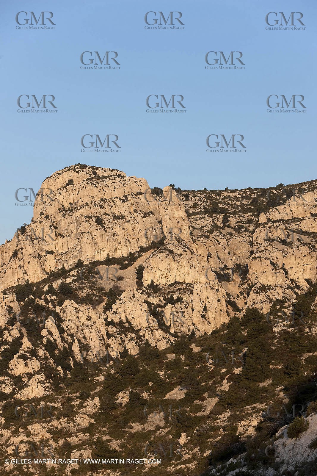 23 03 2009 - Marseille (FRA, 13) - Les Calanques - Tête et Aiguille de la Melettte