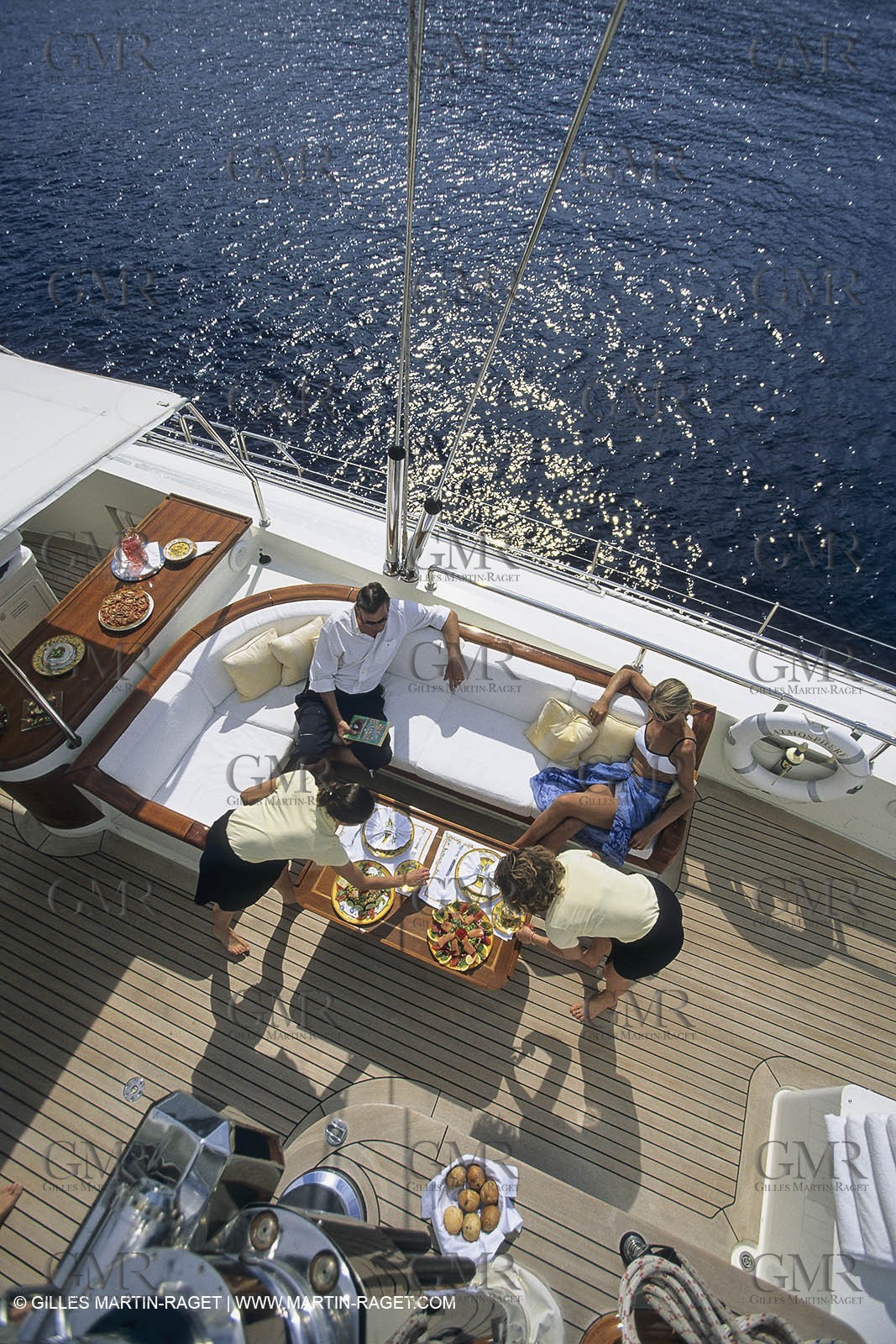 Sailing, Cruising, Super yachts, Perrini Navi, Atmosphère