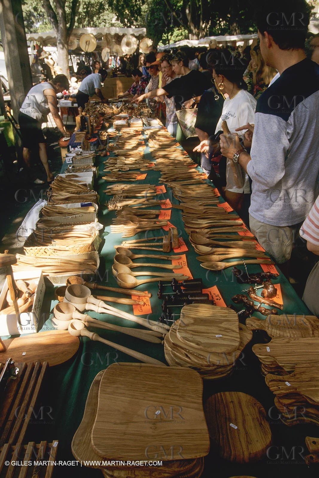 France, Provence, Marchés en plein air   Flee markets