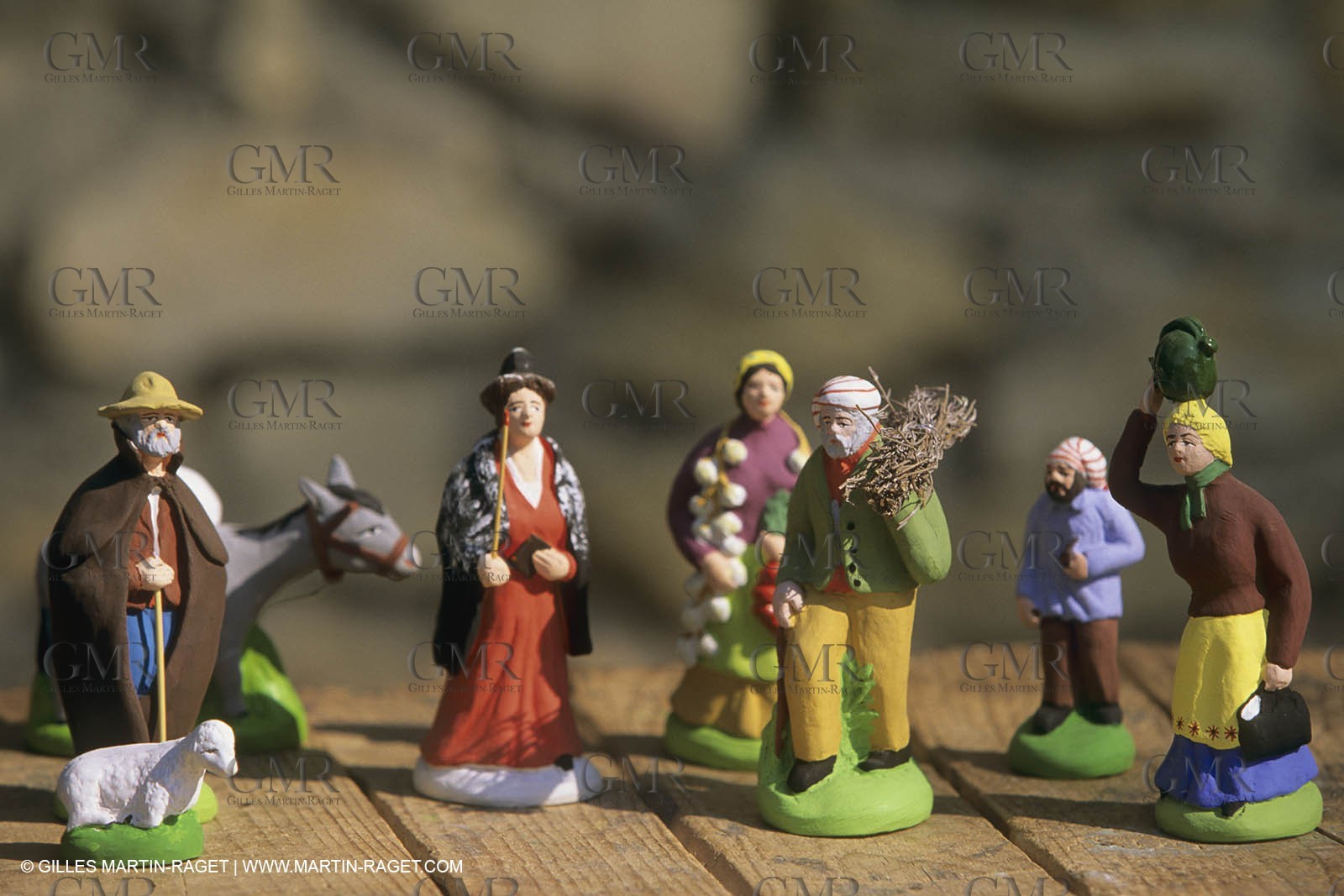 Baux de Provence, Cribs making