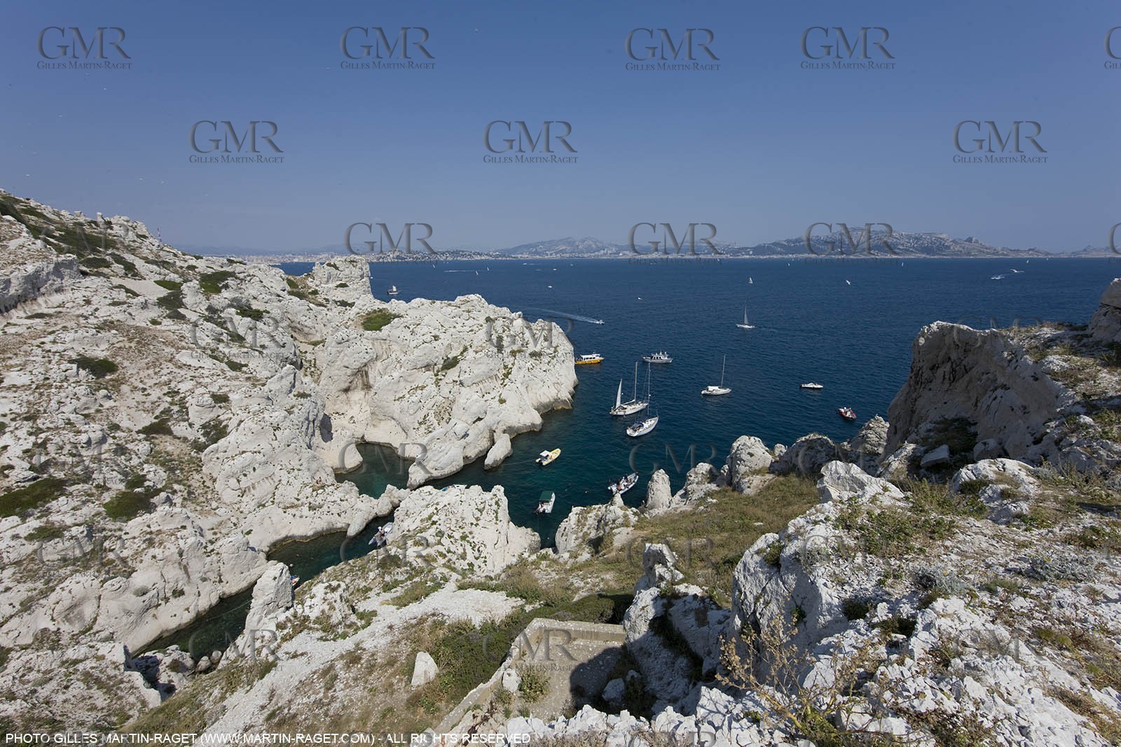 20 06 2008 - Marseille (FRA, 13) - Cruising among the local islands and creeks - Frioul Islands