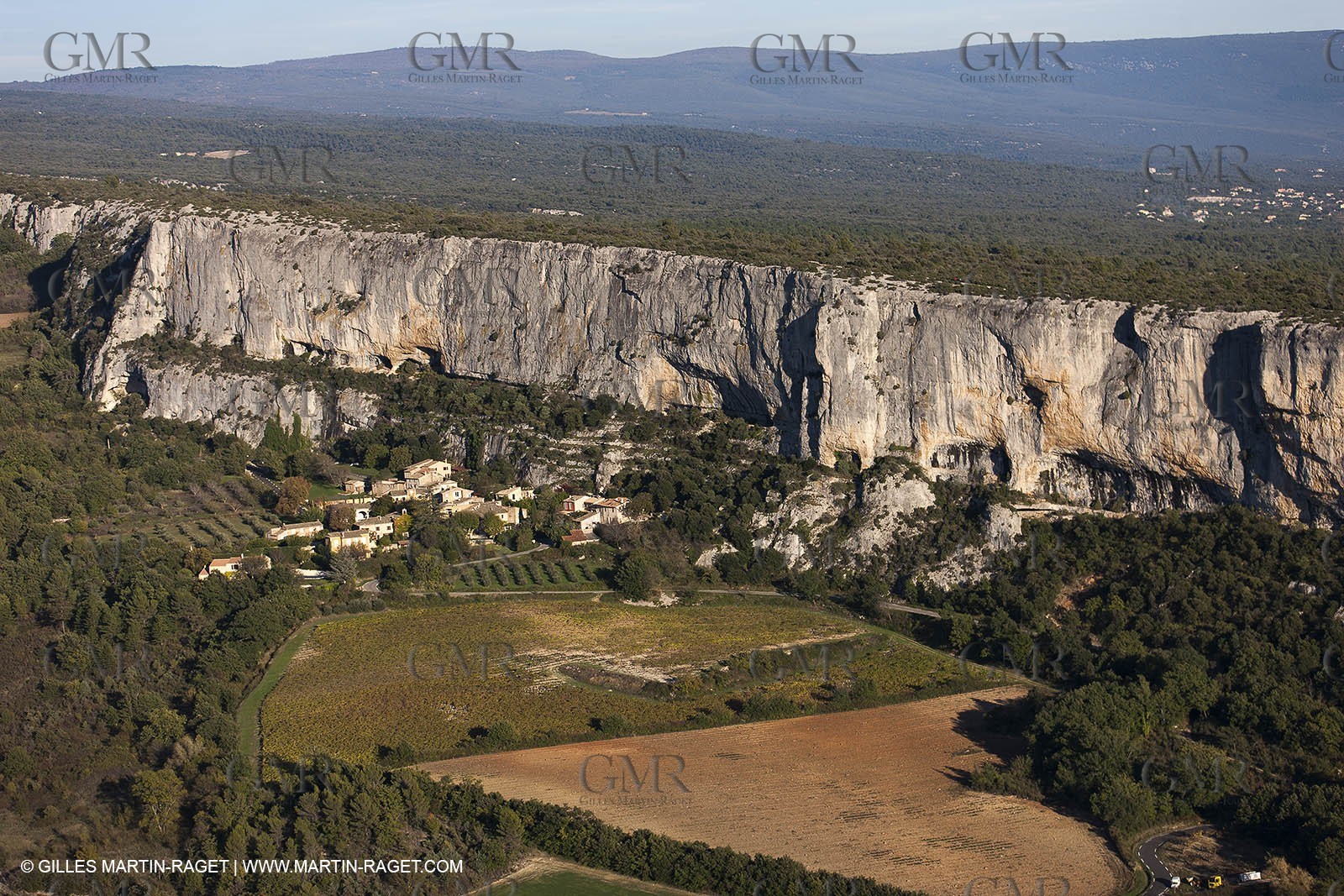 29 10 2012 - Bioux (FRA,84) - Luberon as seen from above