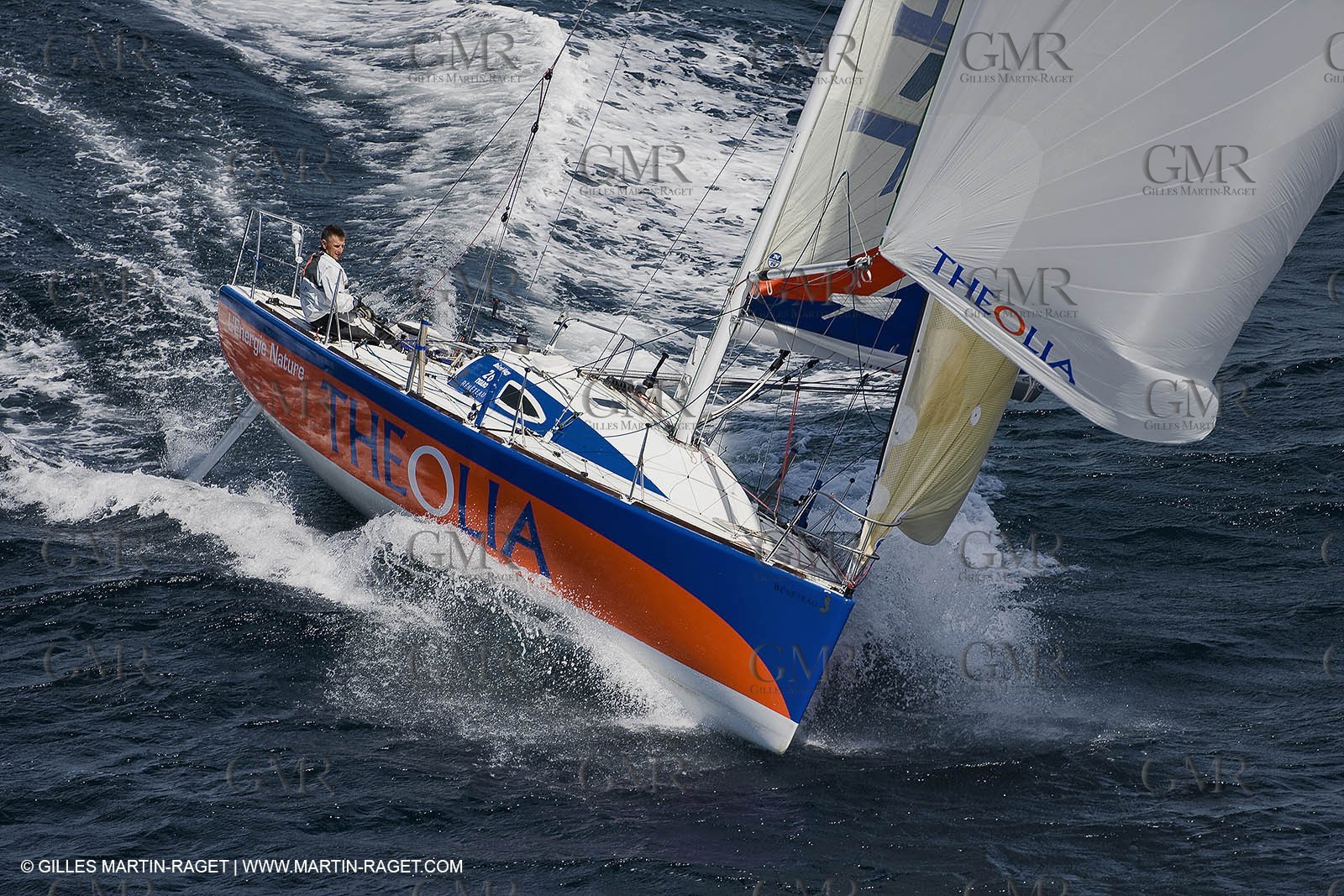06-26-2007 - FIGARO II - THEOLIA - Skipper : Robert Nagy - Training off Marseille (south France) with strong wind conditions