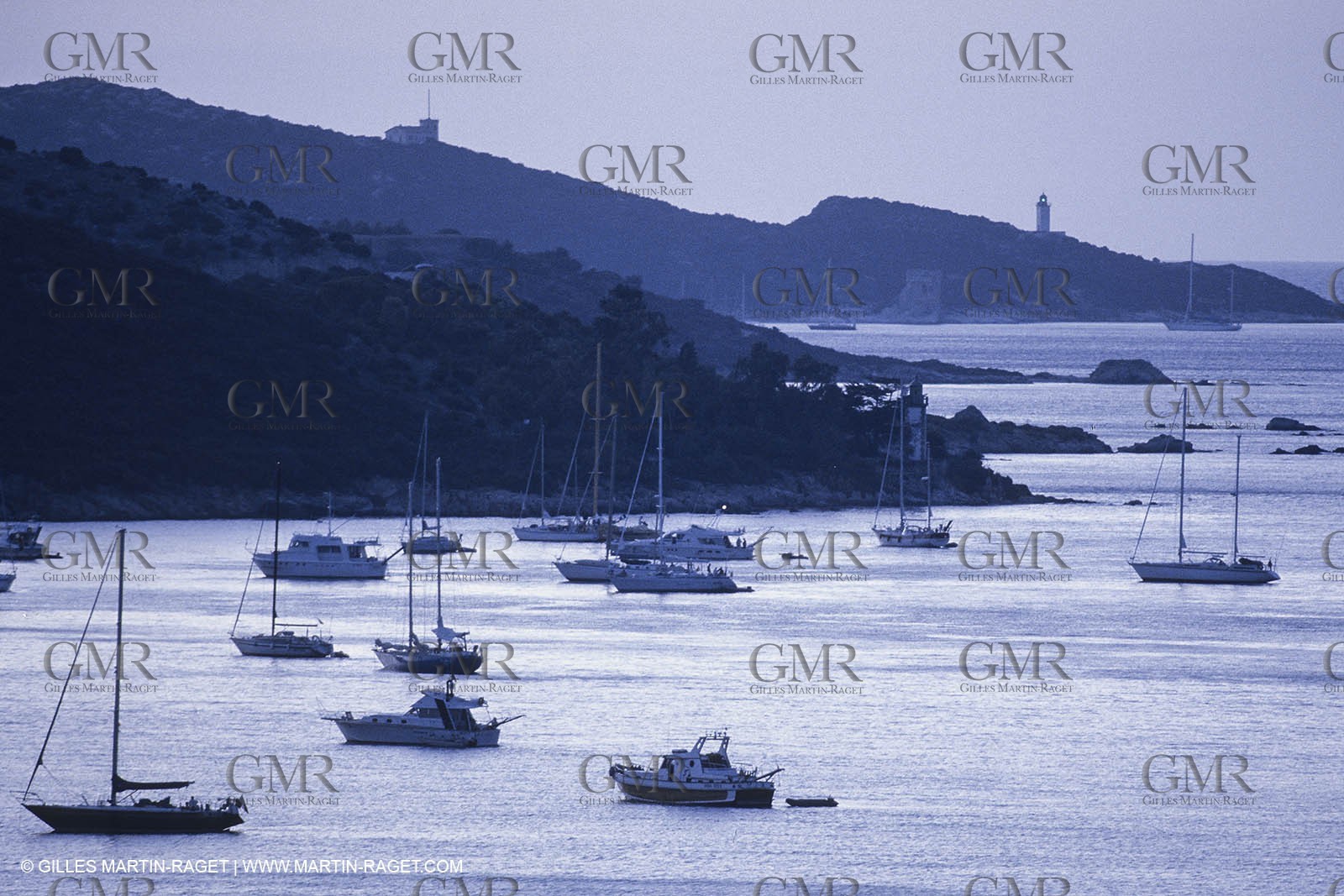 sailing, cruising, monohull at the mooring