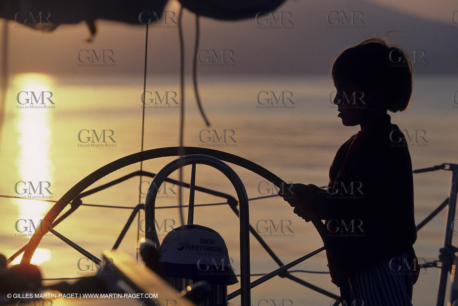 Sailing, cruising, children onboard
