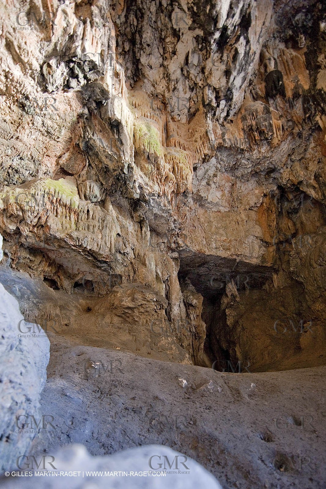 18 04 2009 - Marseille (FRA, 13) - Les Calanques - St Michel d'eau douce cave