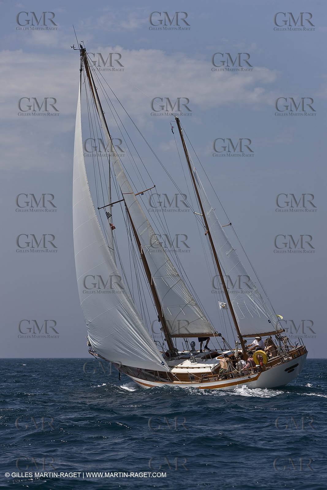 Sailing, Classic yachts, Voiles Vieux Port 2009, Marseille (FRA)